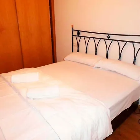 Apartment 3000 *